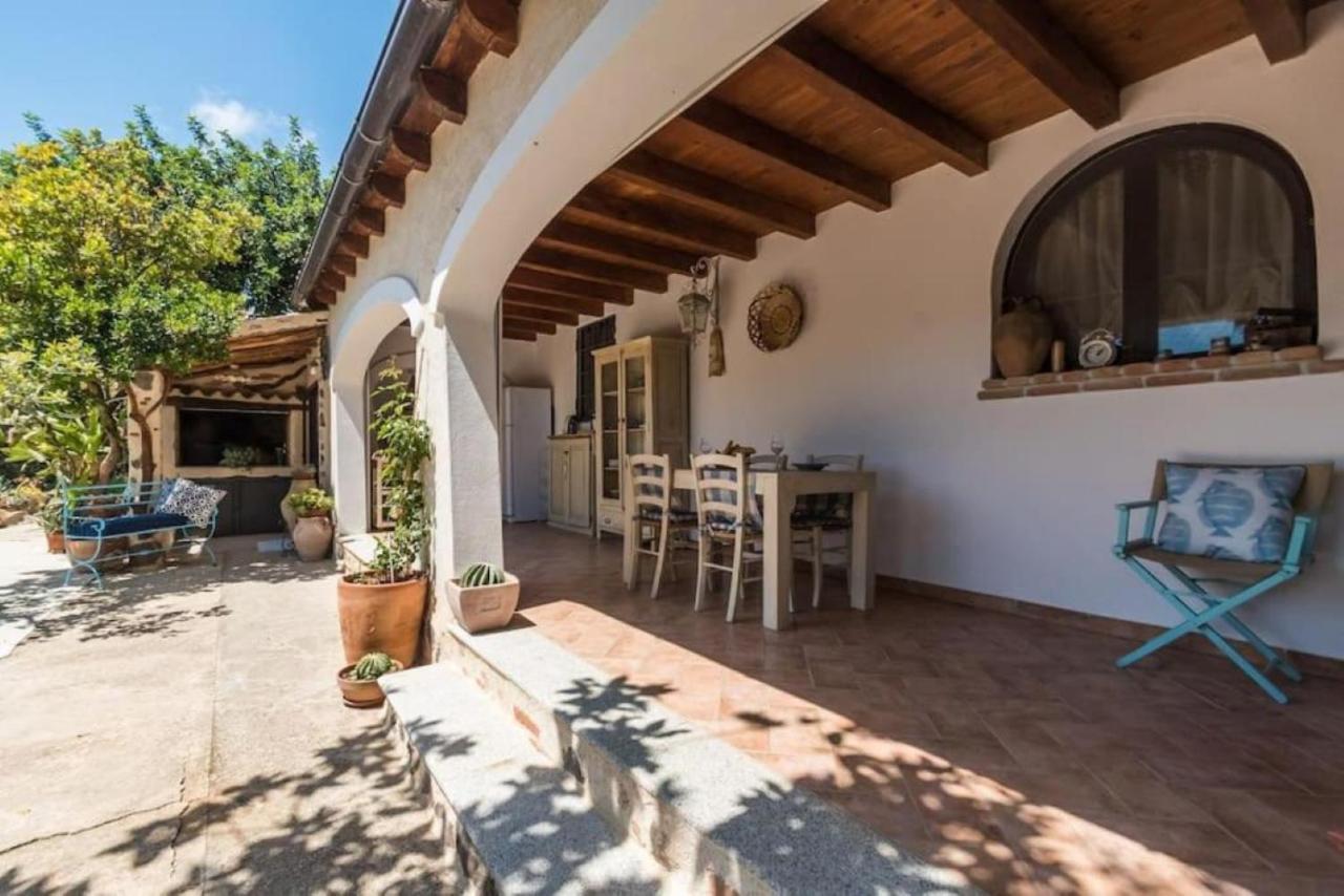 Villa Con Immenso Giardino أروسييْ المظهر الخارجي الصورة