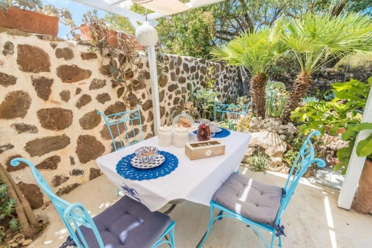 Villa Con Immenso Giardino أروسييْ المظهر الخارجي الصورة