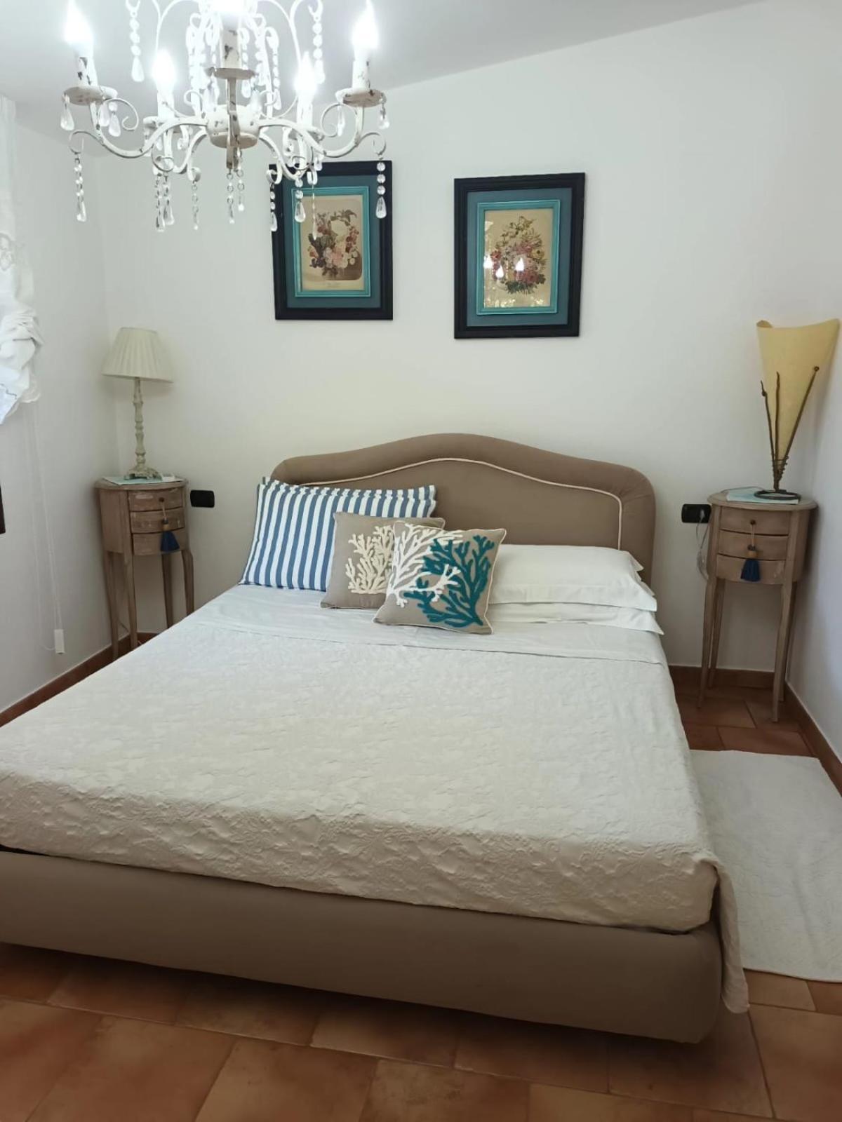 Villa Con Immenso Giardino أروسييْ المظهر الخارجي الصورة